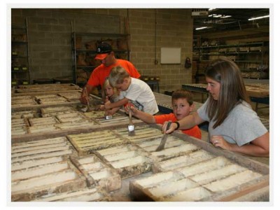 Families often come in to help custom color their own stone!