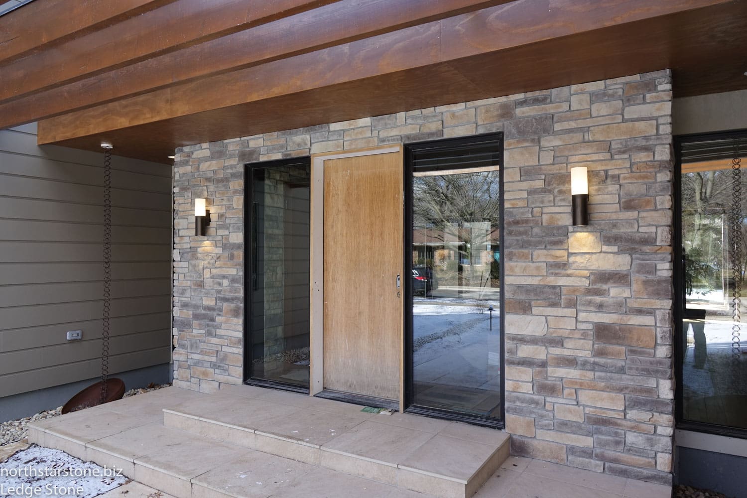 Beautiful Illinois Home Uses Stone Veneer to Help Gain LEED Certification